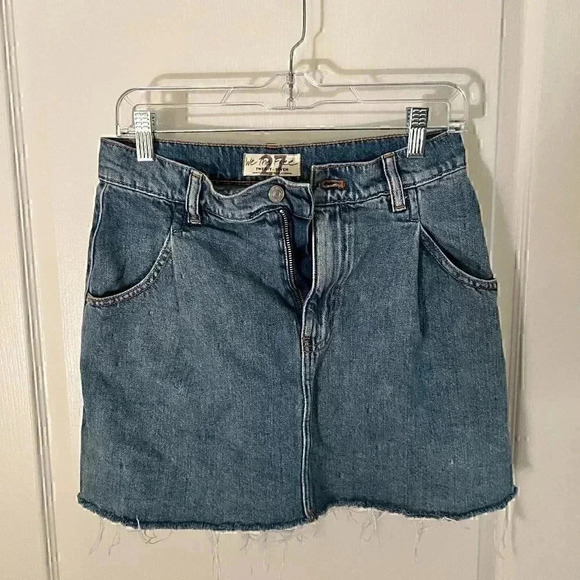 Free People Cosmico Jean Skirt size 27 - Picture 5 of 8